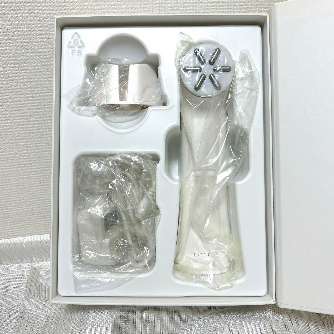 【限定値下げ】LIFTUNE 美顔器 本体　2024.8月購入