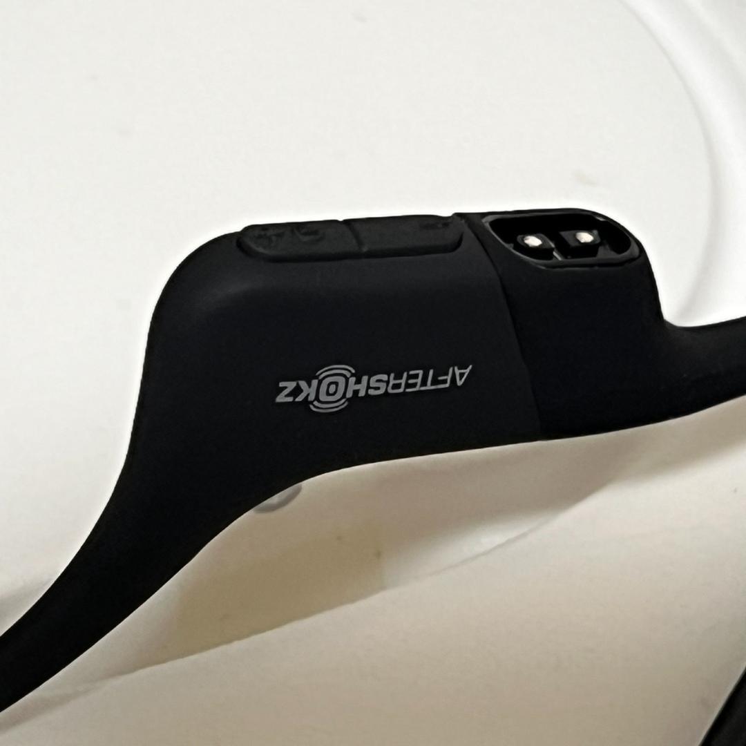 【美品】AFTERSHOKZ 骨伝導イヤホン AEROPEX AS800