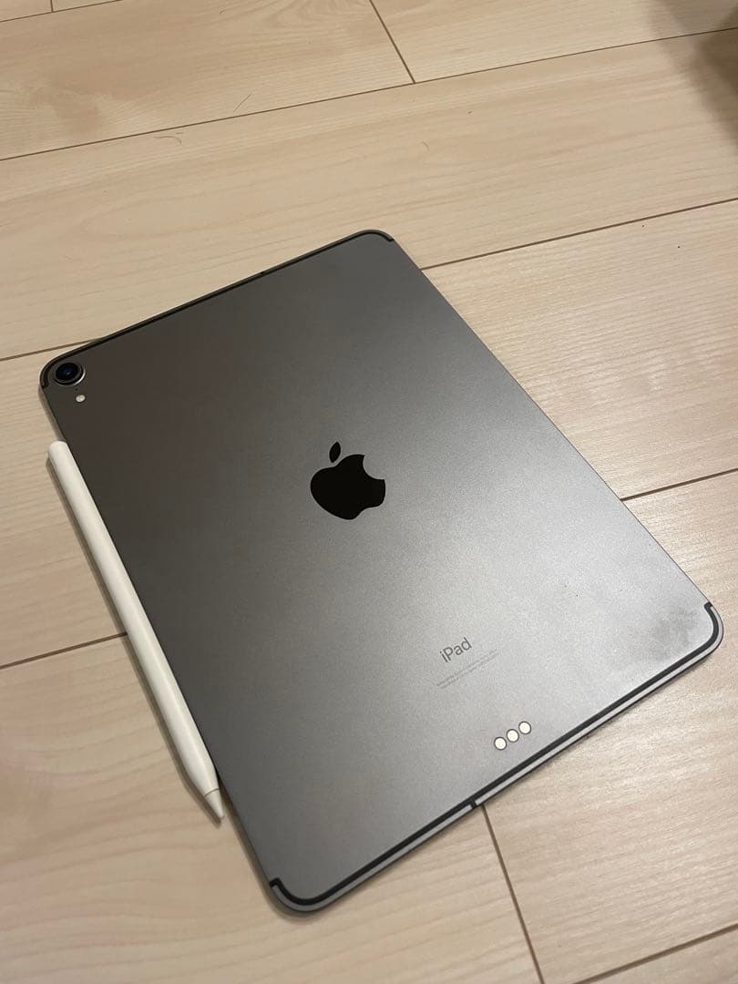 さ*き様 Apple iPad スペースグレー 本体 + Apple Penci