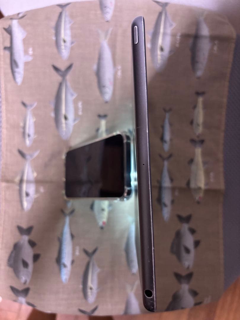 iPad 第8世代　128GB wi-fiモデル