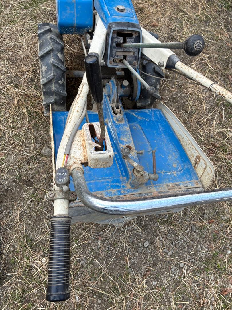 ISEKI SS70C−G耕運機7馬力￼ディーゼル エンジン青/赤 動作確認済み