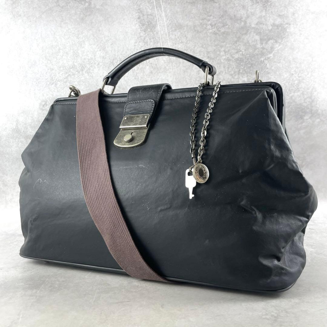 入手困難✨ ジャンポールゴルチエ ドクターズバッグ 鍵付き ブラック がま口