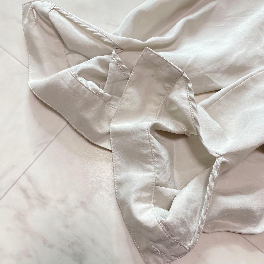 美品✨SOEJU シルク100% ボウタイブラウス　ライトグレー　洗える
