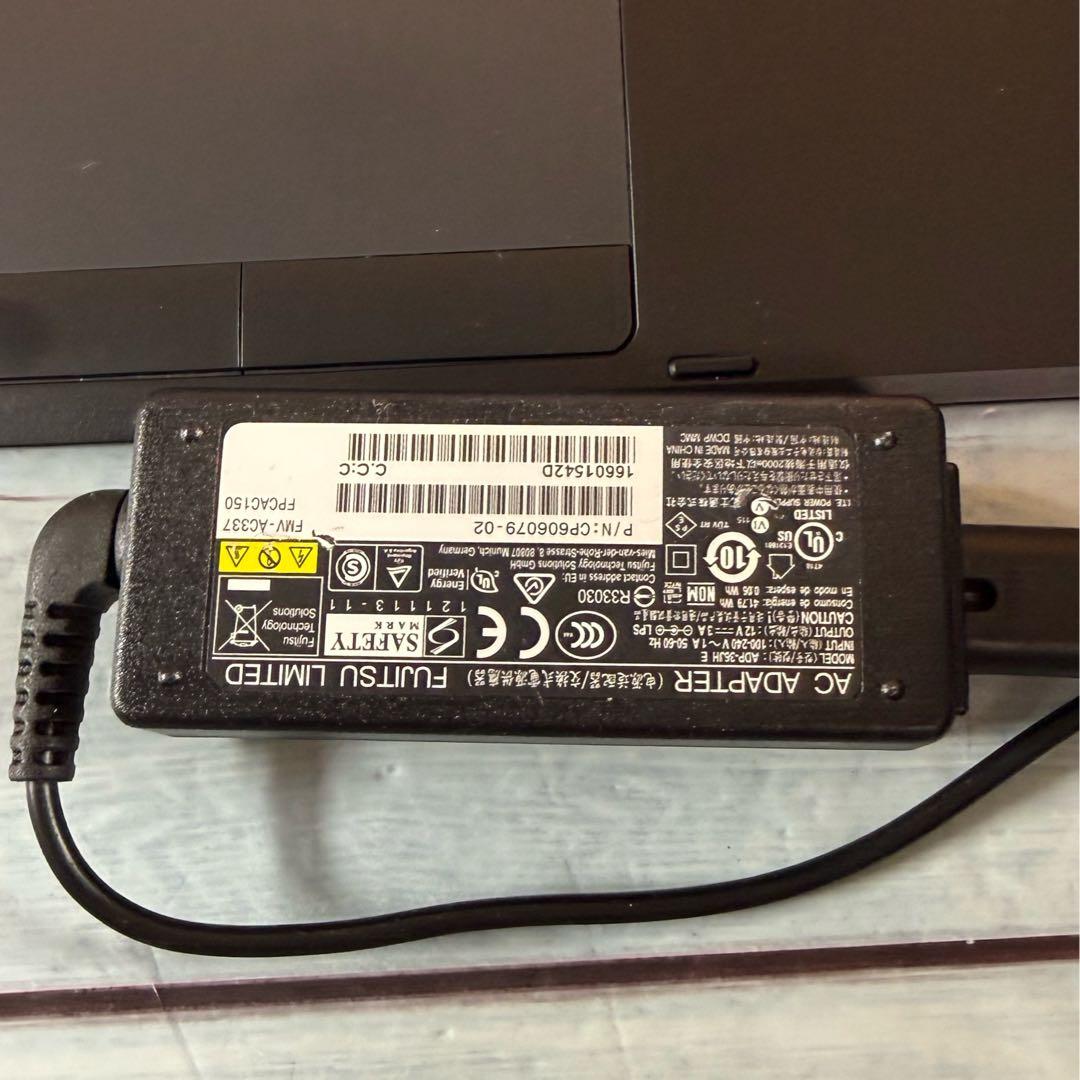 レア✨Fujitsu タブレット型ノートPC☘️メモリ8GB☘️SSD☘️タッチペン付