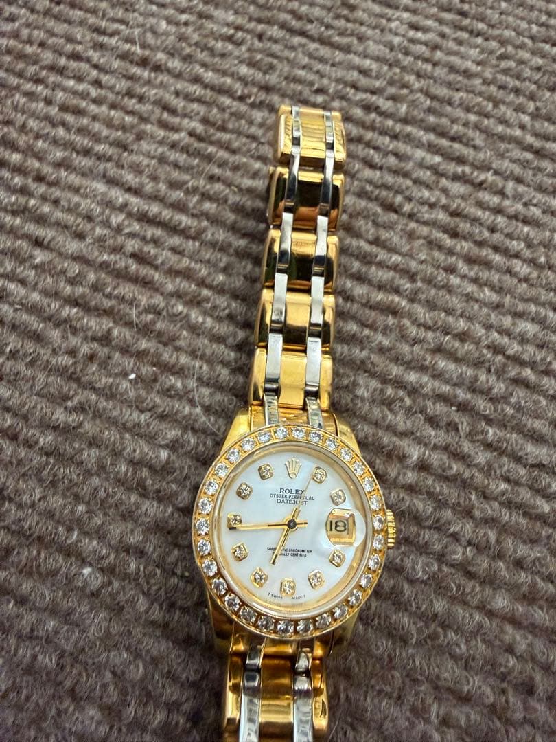 ノベルティ腕時計