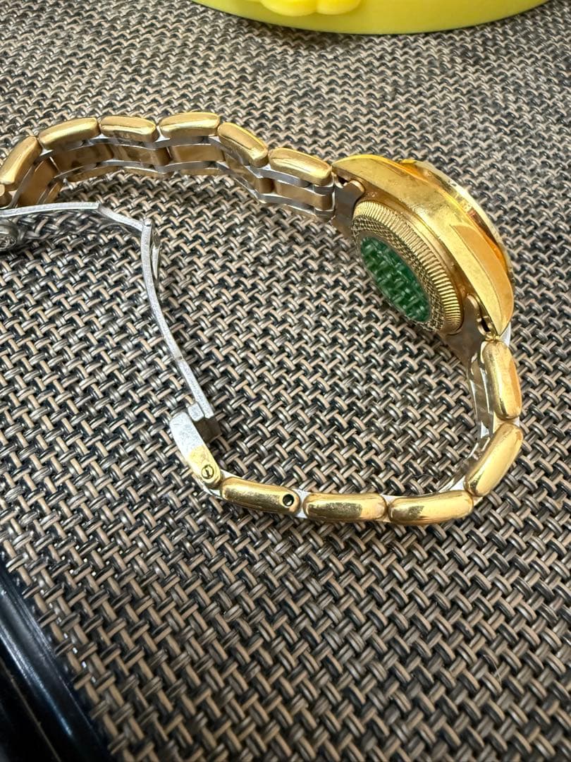 ノベルティ腕時計