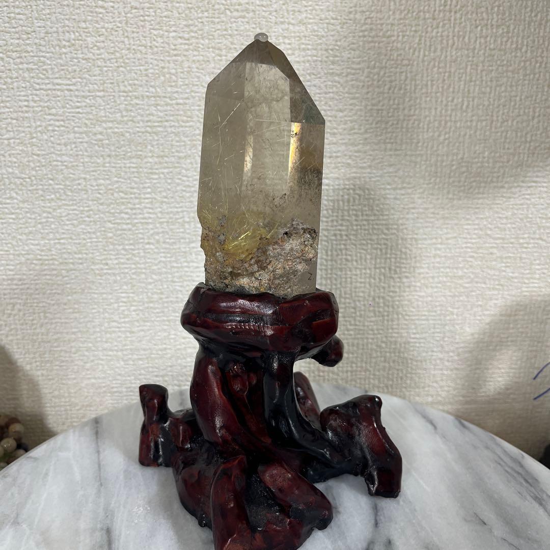 【天然石】ルチルクォーツ　ポイント　タワー　置物 高さ約20cm 流木台座付き