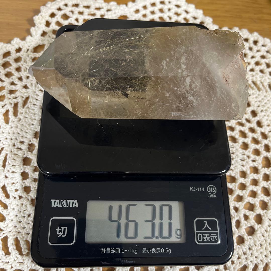 【天然石】ルチルクォーツ　ポイント　タワー　置物 高さ約20cm 流木台座付き