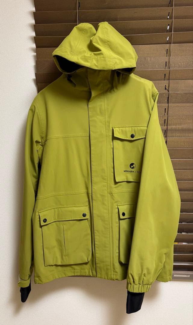 nomadik ノマディック 777 XL 上下セット　スノーボードウェア