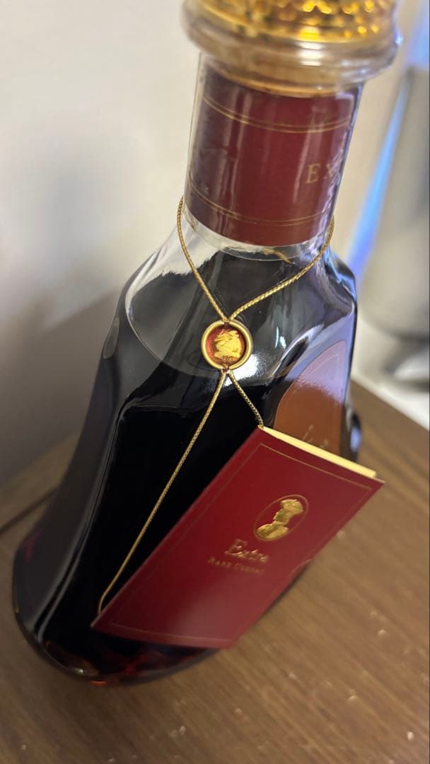 【未開栓】ヘネシー パラディ エクストラ コニャック 金キャップ 700ml