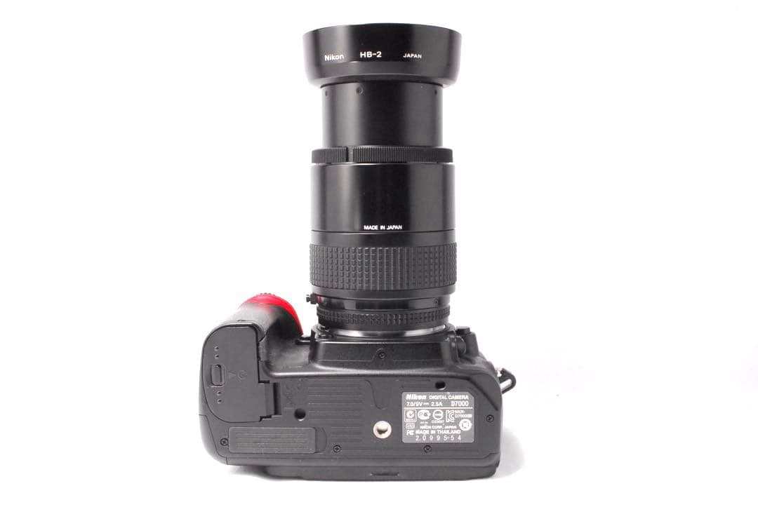 Nikon D7000✨一眼レフカメラ✨高性能ハイアマチュア✨標準＆望遠✨美品