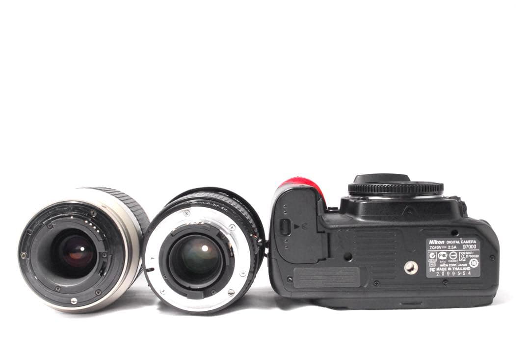 Nikon D7000✨一眼レフカメラ✨高性能ハイアマチュア✨標準＆望遠✨美品