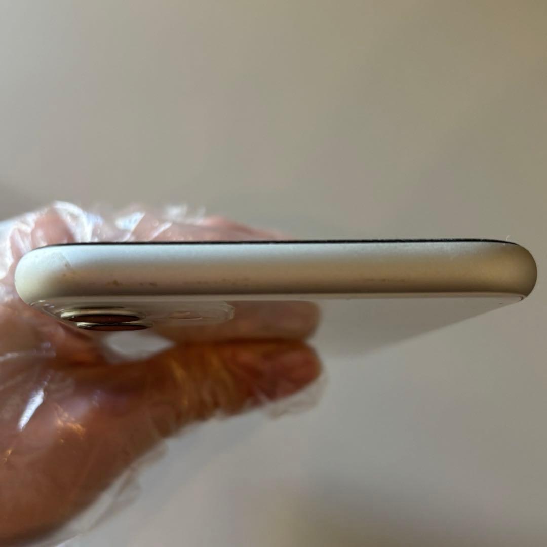 Apple iPhone11 ホワイト 64GB SIMフリー