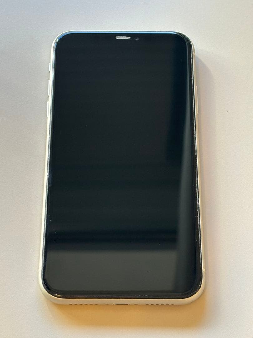 Apple iPhone11 ホワイト 64GB SIMフリー