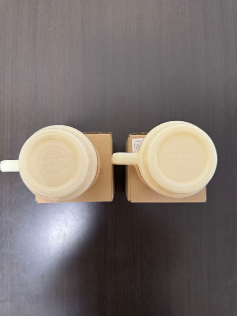 ネルデザインワークス　ミルクグラス2個セット　箱付き