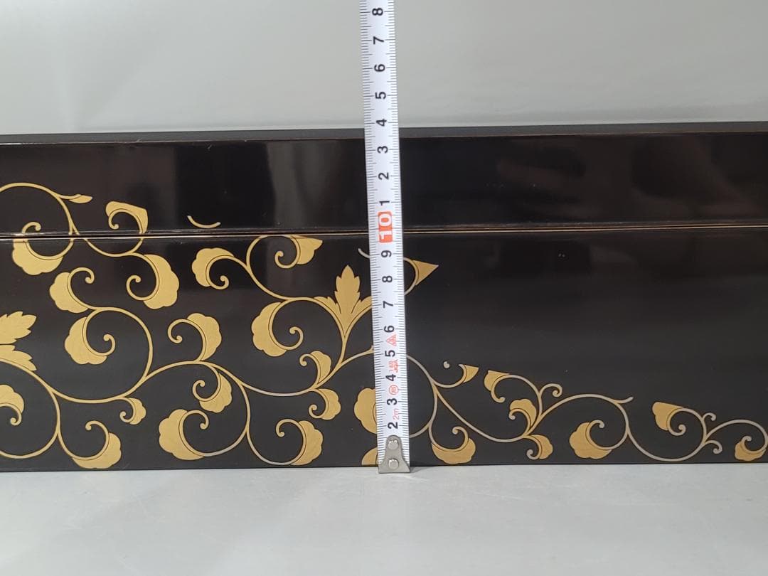 纏枝蓮花紋 蒔絵 四方 蓋物 古美術 DT326