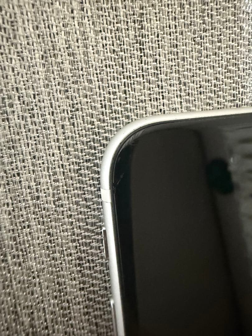 iPhone SE2 64GB SIMフリー