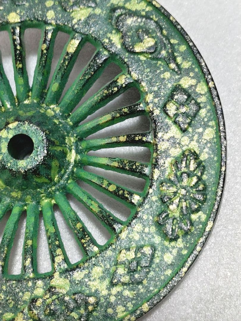 特製美術床置　金属工芸　御所車　花器　花生　花びん　花入　菊模様　置物飾り