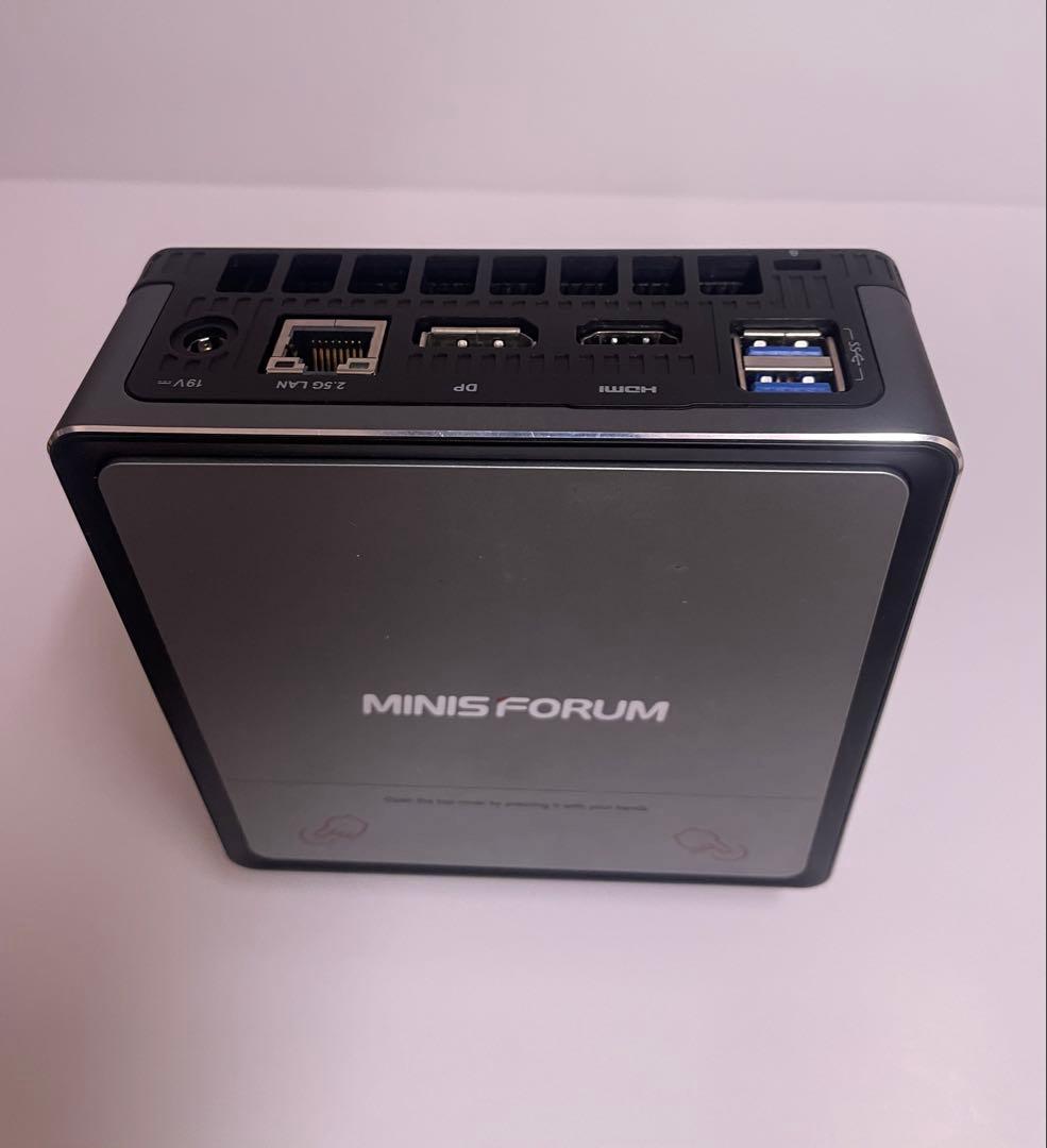 MINISFORUM UM700 ミニPC R7 3750H 8GB 650GB