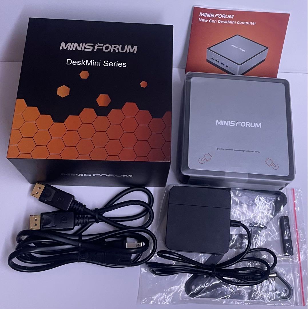 MINISFORUM UM700 ミニPC R7 3750H 8GB 650GB