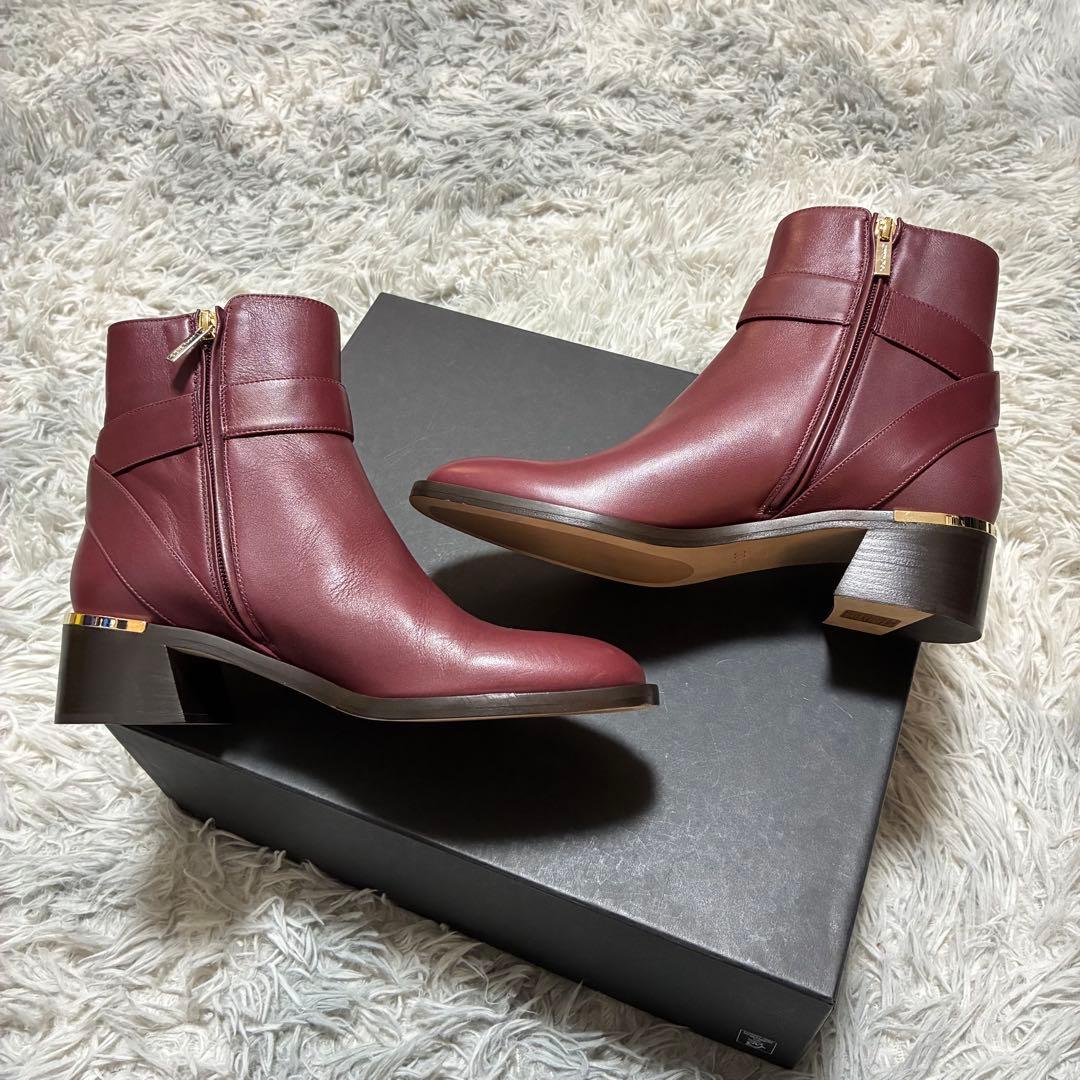 【未使用美品】JIMMY CHOO 本革 39〈参考価格143,200円〉