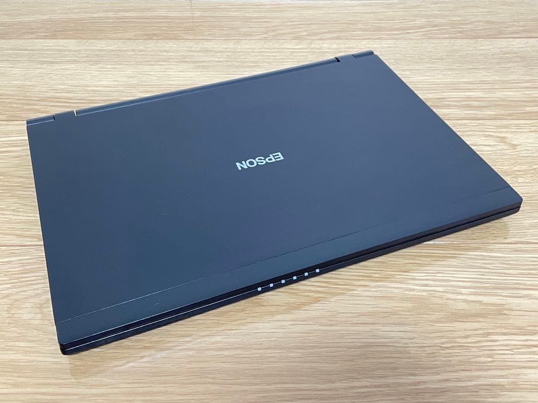 【美品】EPSON Endeavor FHD i7-6500U 16GB SSD