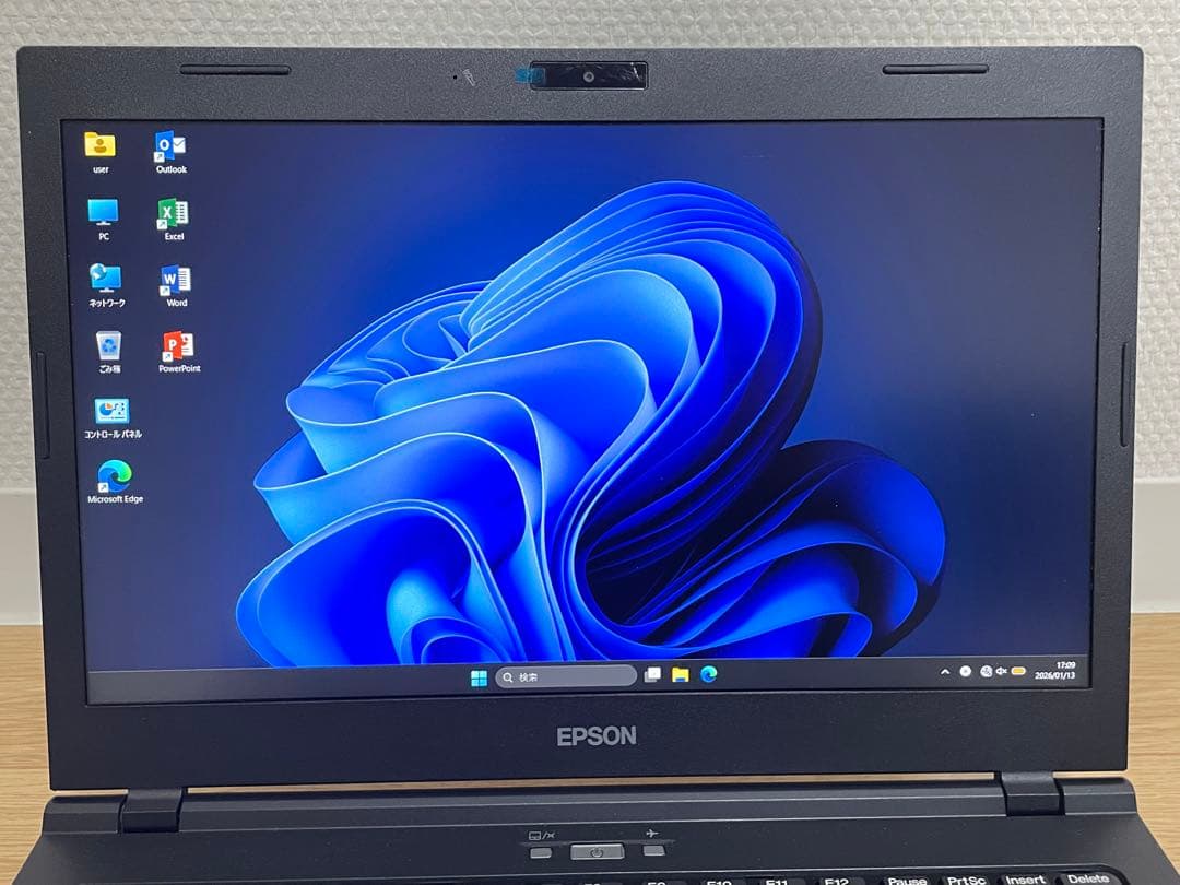 【美品】EPSON Endeavor FHD i7-6500U 16GB SSD