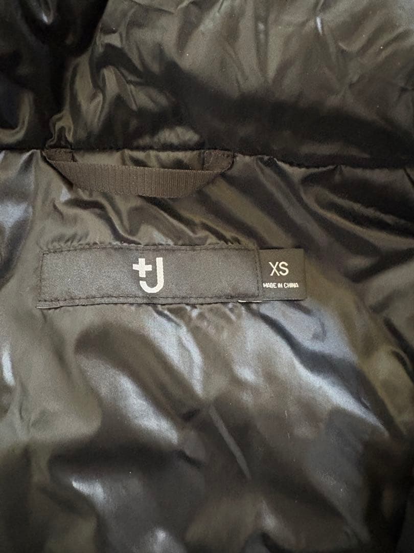 ユニクロ ハイブリッドダウンオーバーサイズパーカ＋J 新品未使用 タグ付き