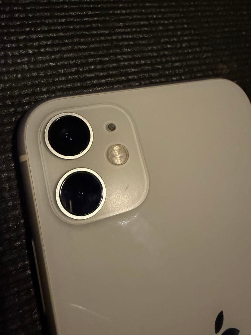 iPhone 11 ホワイト 128GB 本体