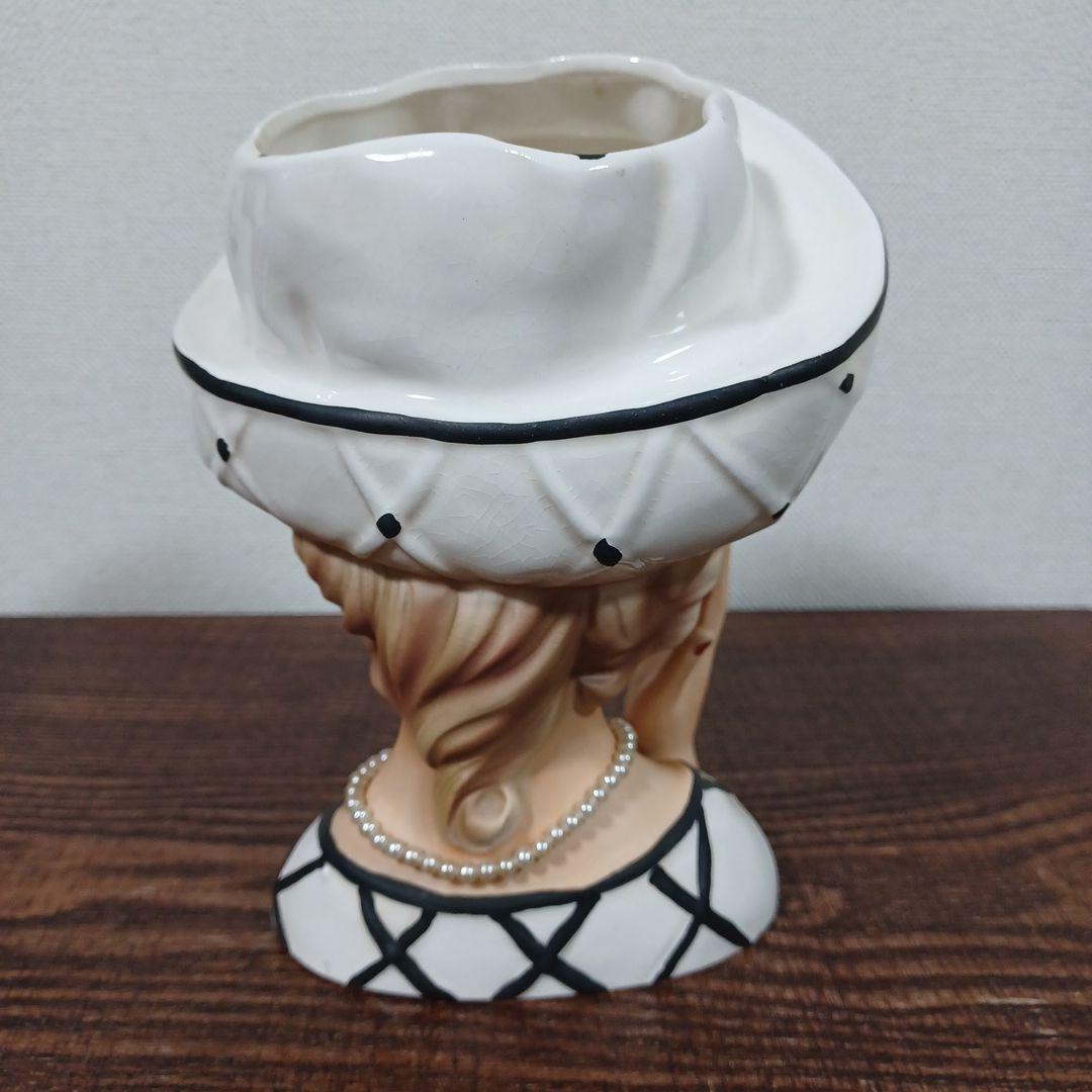 ビンテージ　レディヘッドベース　白い帽子を被った女性の陶器製の置物花瓶