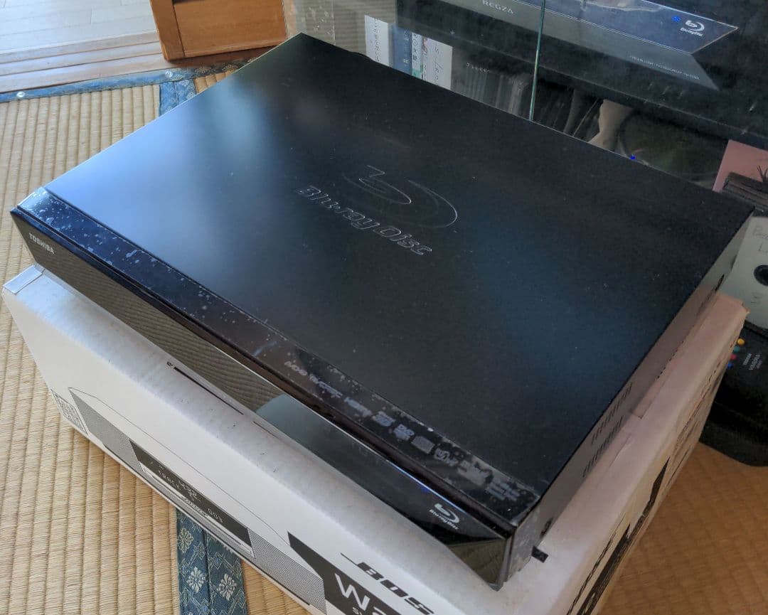 最高峰！１ＴＢ！即使用可！状態良！東芝ブルーレイレコーダー○RD-BZ810