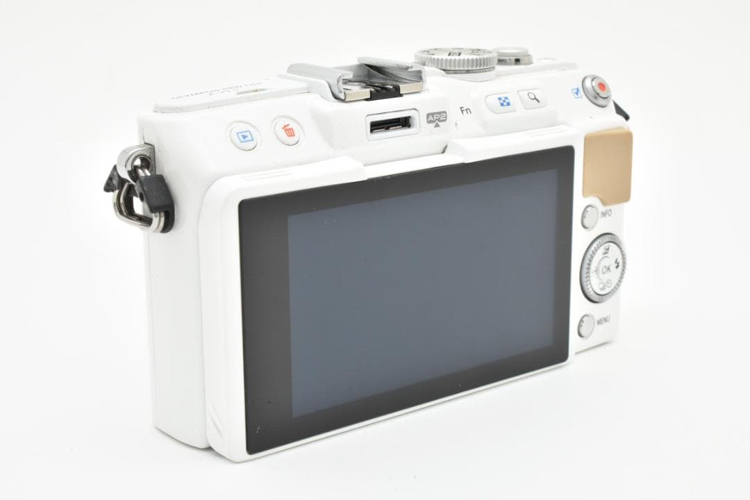 OLYMPUS E-PL5 ボディ オリンパス ミラーレス一眼 ホワイト