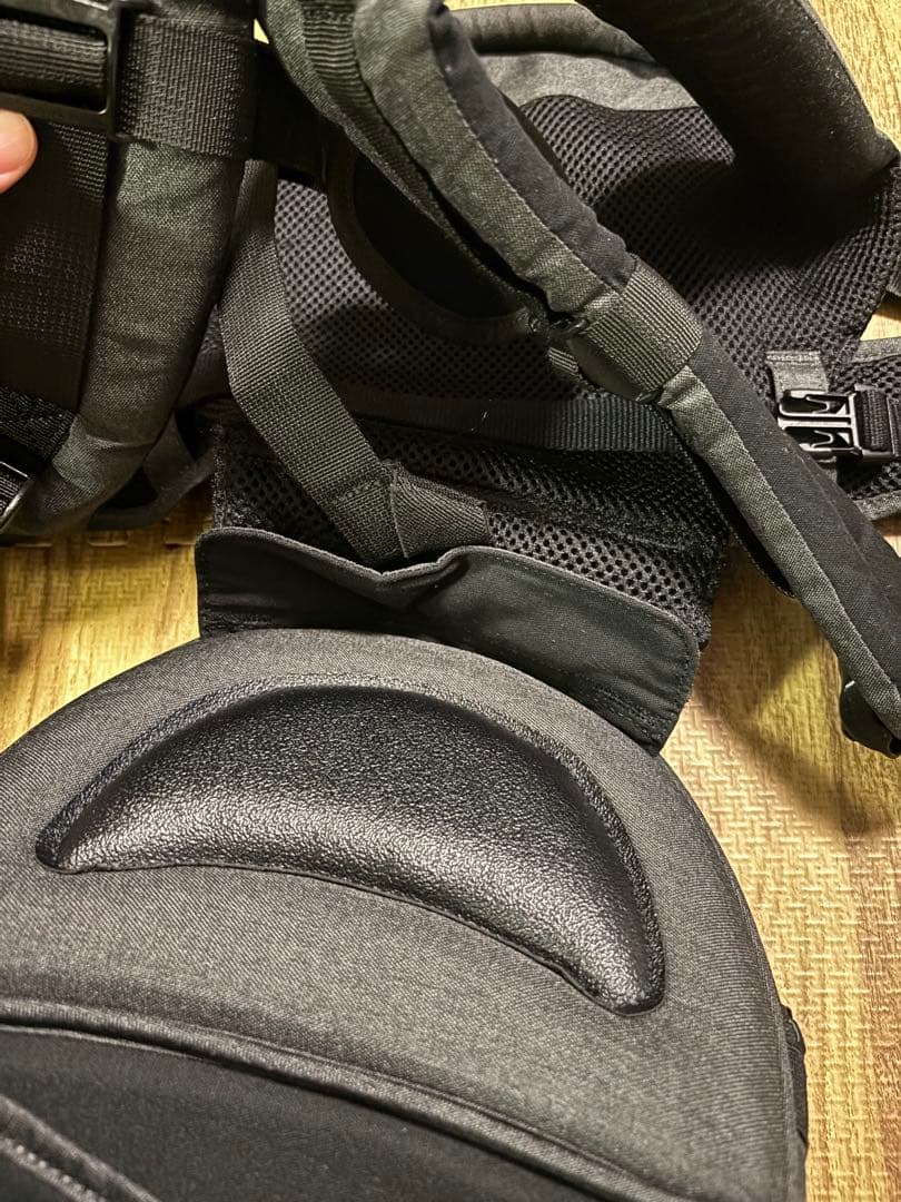 美品⭐︎miamiiy 抱っこ紐【日本モデル】チャコールグレー