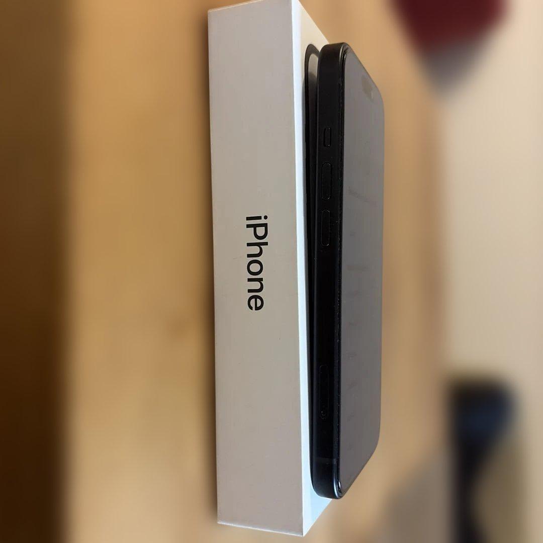 iPhone15 256GB SIMフリー 黒 90%