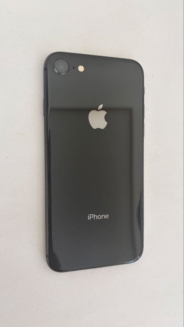 Apple iPhone 8 ブラック 本体 SIMフリー