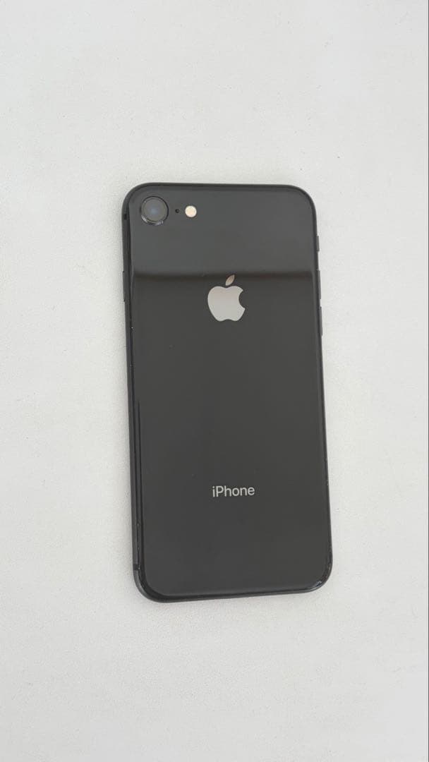 Apple iPhone 8 ブラック 本体 SIMフリー