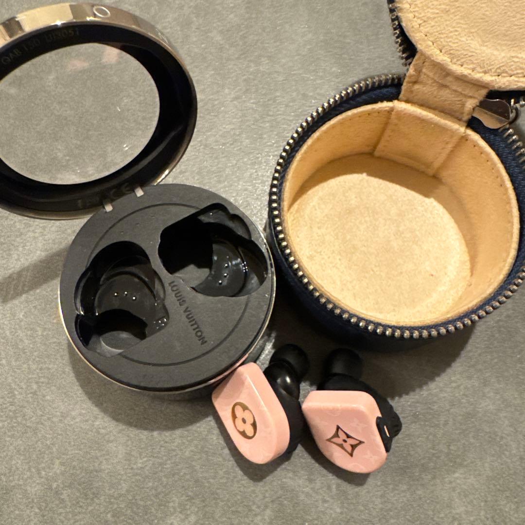 Louis Vuitton ワイヤレスイヤホン ピンク