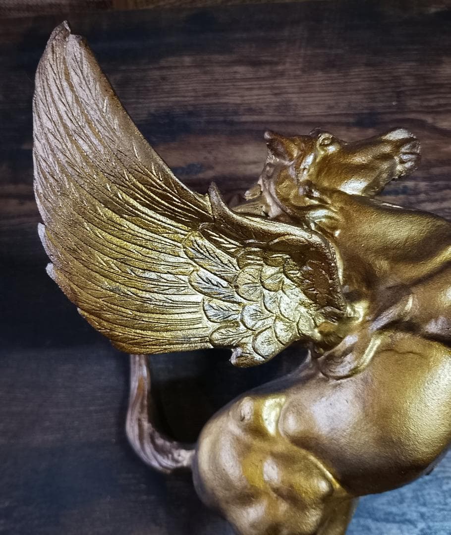 ペガサスの置物 888g 縁起物「成功」「繁栄」「名声」の象徴