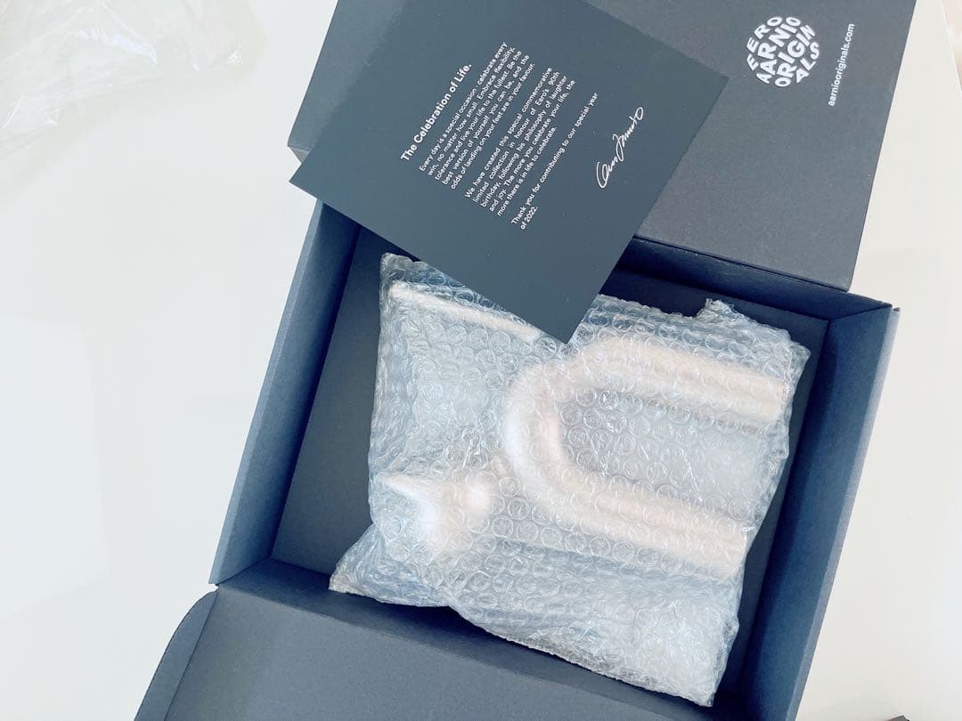 ミニキス　プラチナ　Eero Aarnio Originals エーロアールニオ