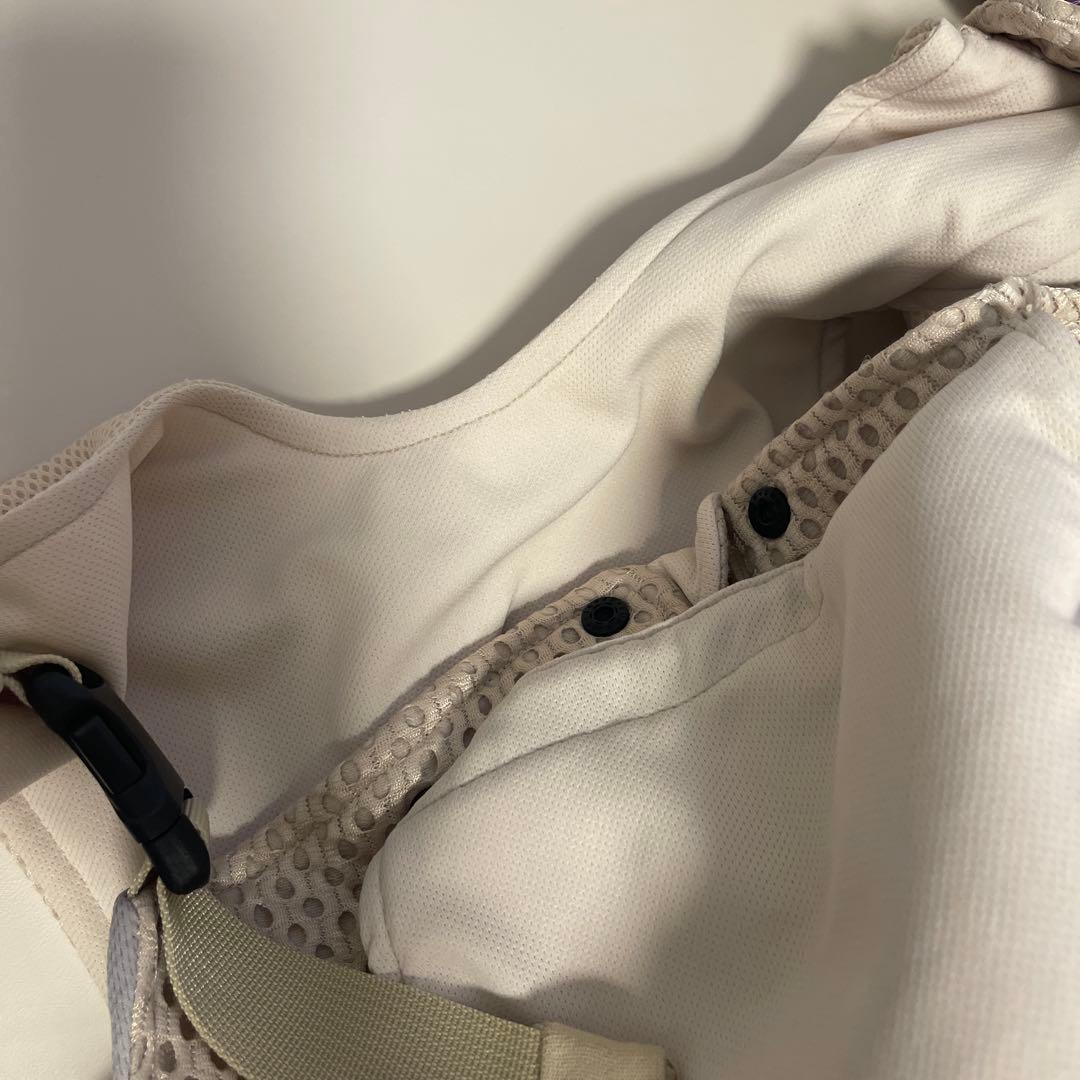 【PACO】べべスワン　抱っこ紐　サンドベージュ