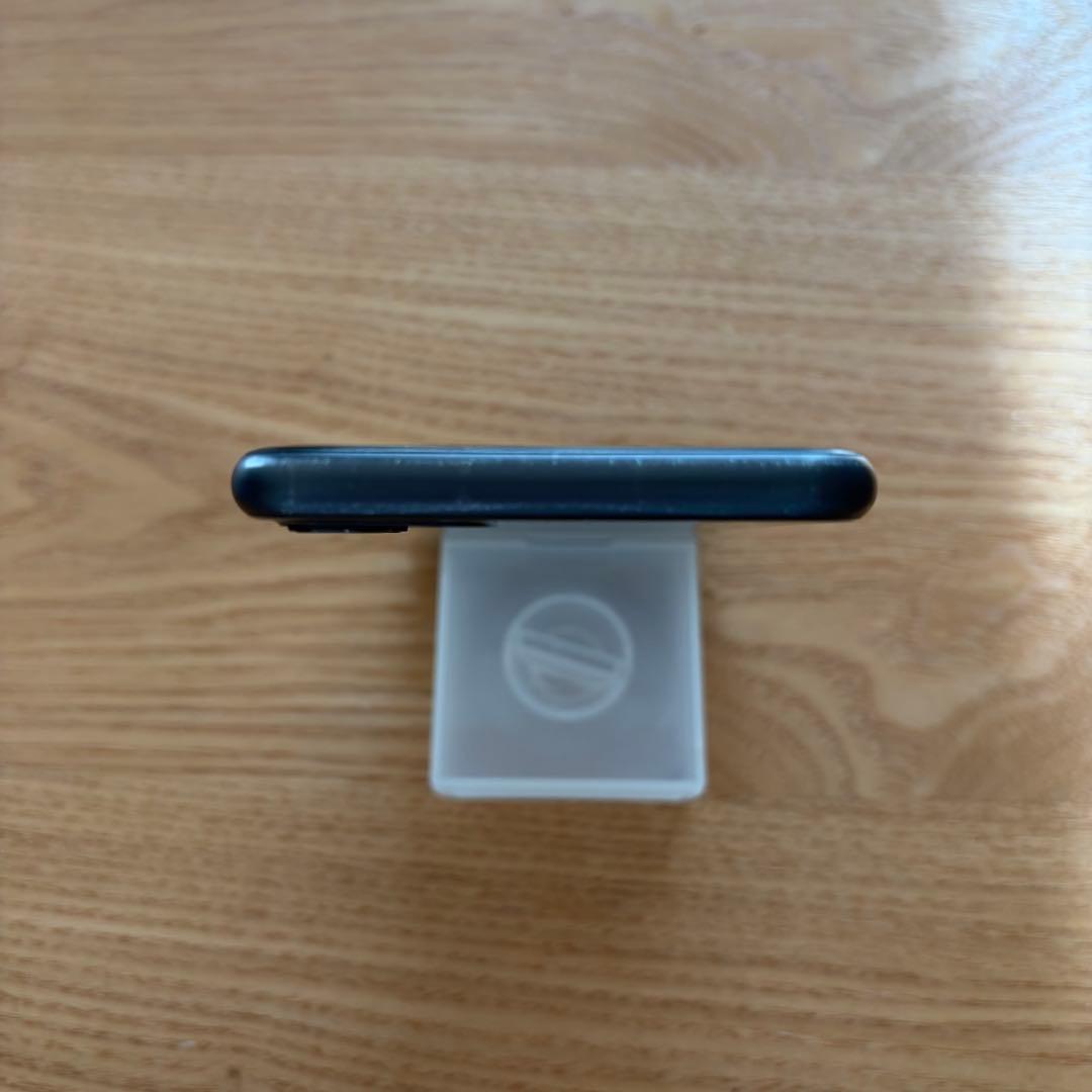 Apple iPhone11 本体 SIMフリー ෆ̈ ブラック 128GB