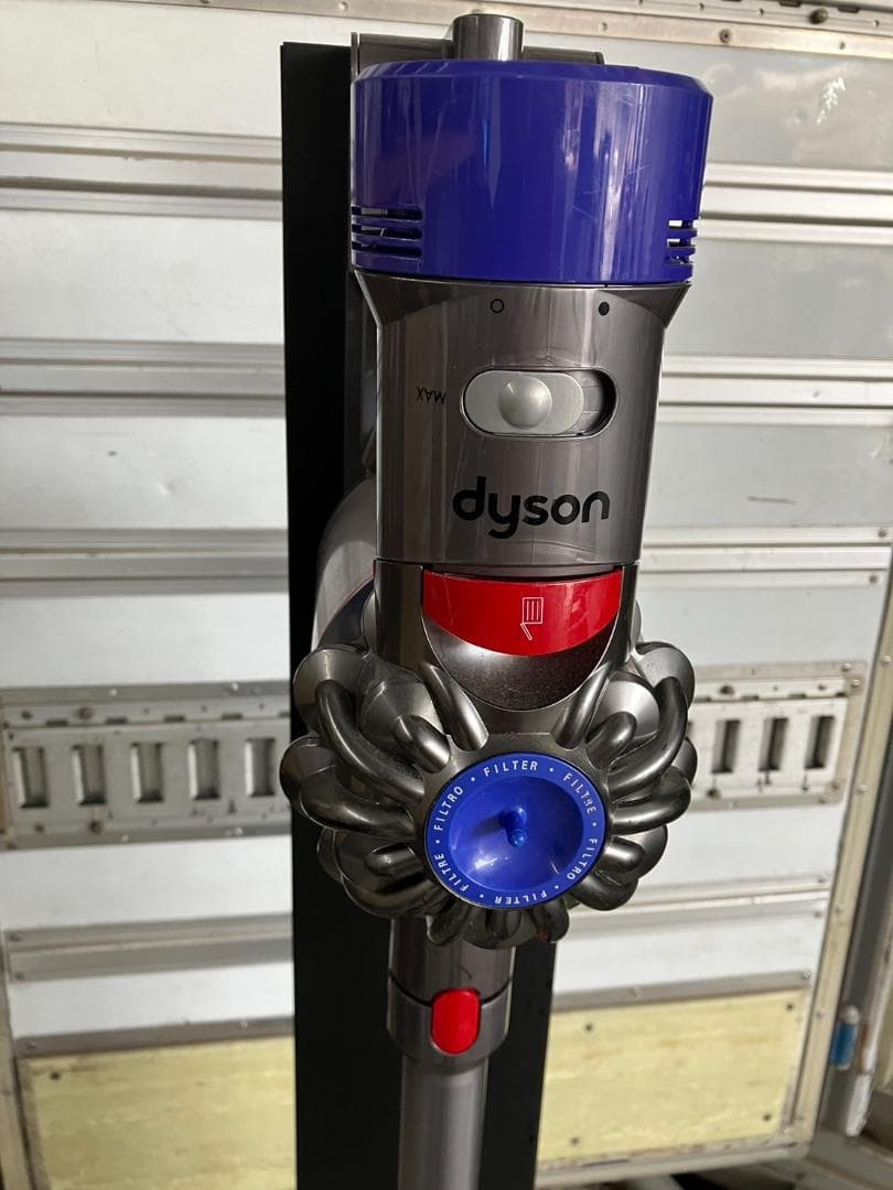 ダイソン 掃除機 コードレスクリーナー V8