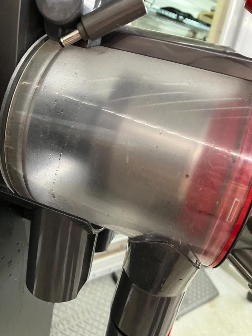 ダイソン 掃除機 コードレスクリーナー V8