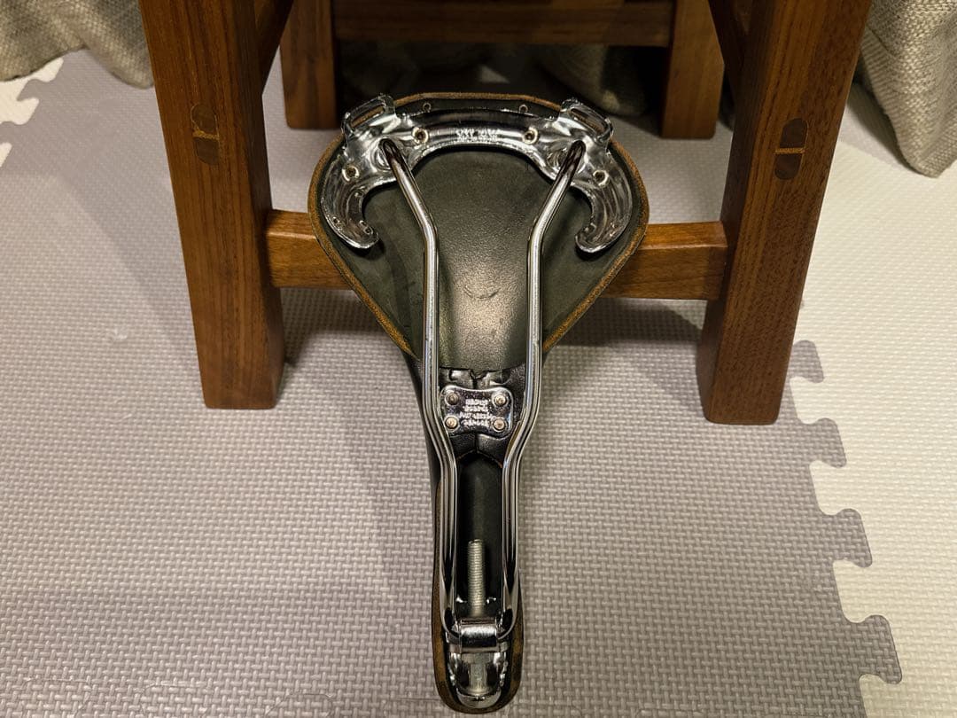 BROOKS ブルックス スワロー B15 クローム 黒 レザーサドル 革サドル