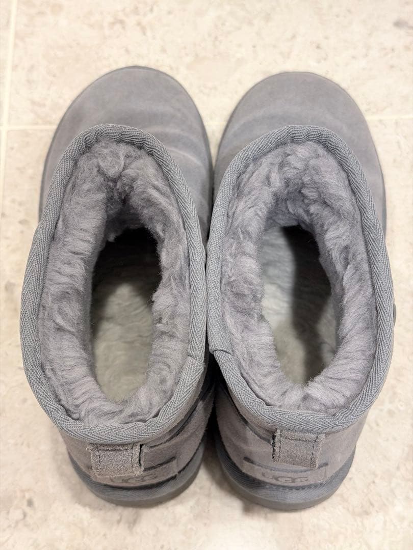 UGG アグ CLASSIC MINI SIDE LOGOII ショートブーツ