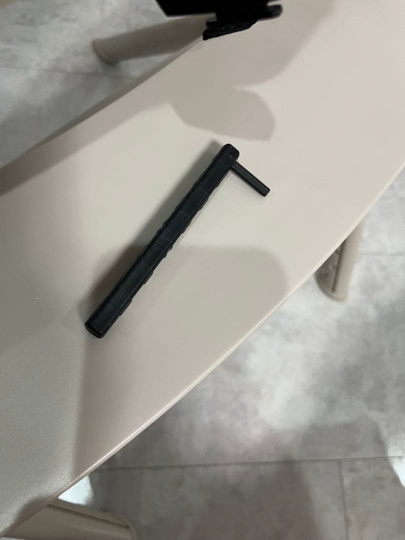 【シートクッション付き】NOVUS ノウス ベビーチェア グレージュ