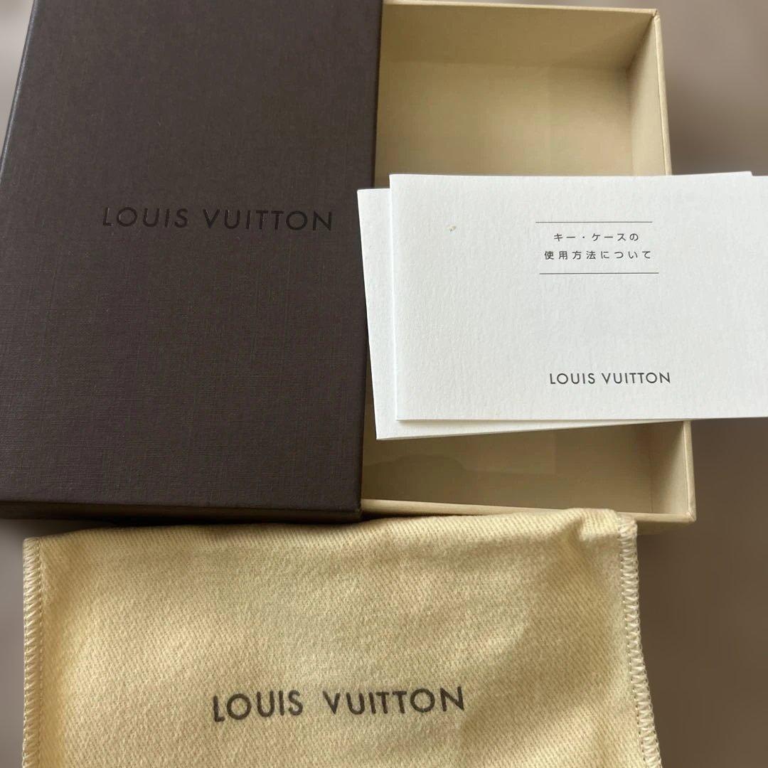 Louis Vuitton グレー キーリング
