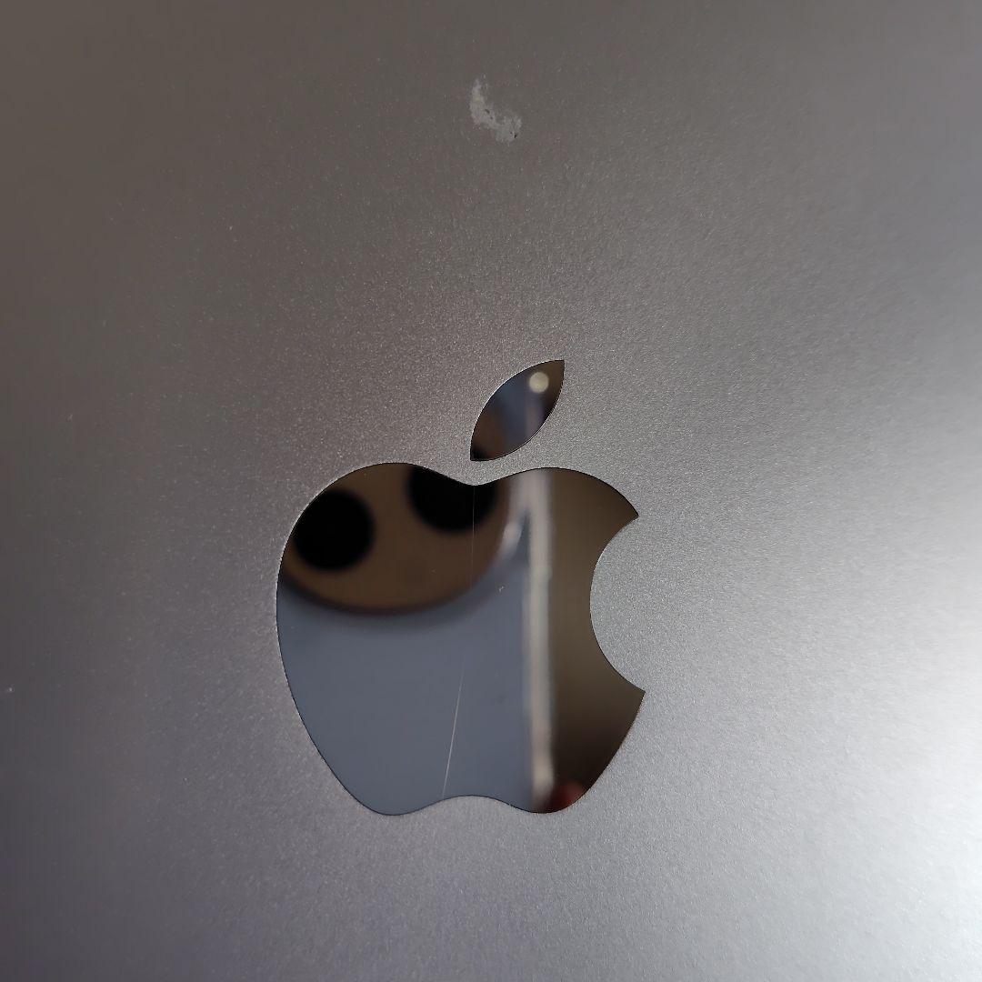 Apple iPad シルバー 本体第５世代