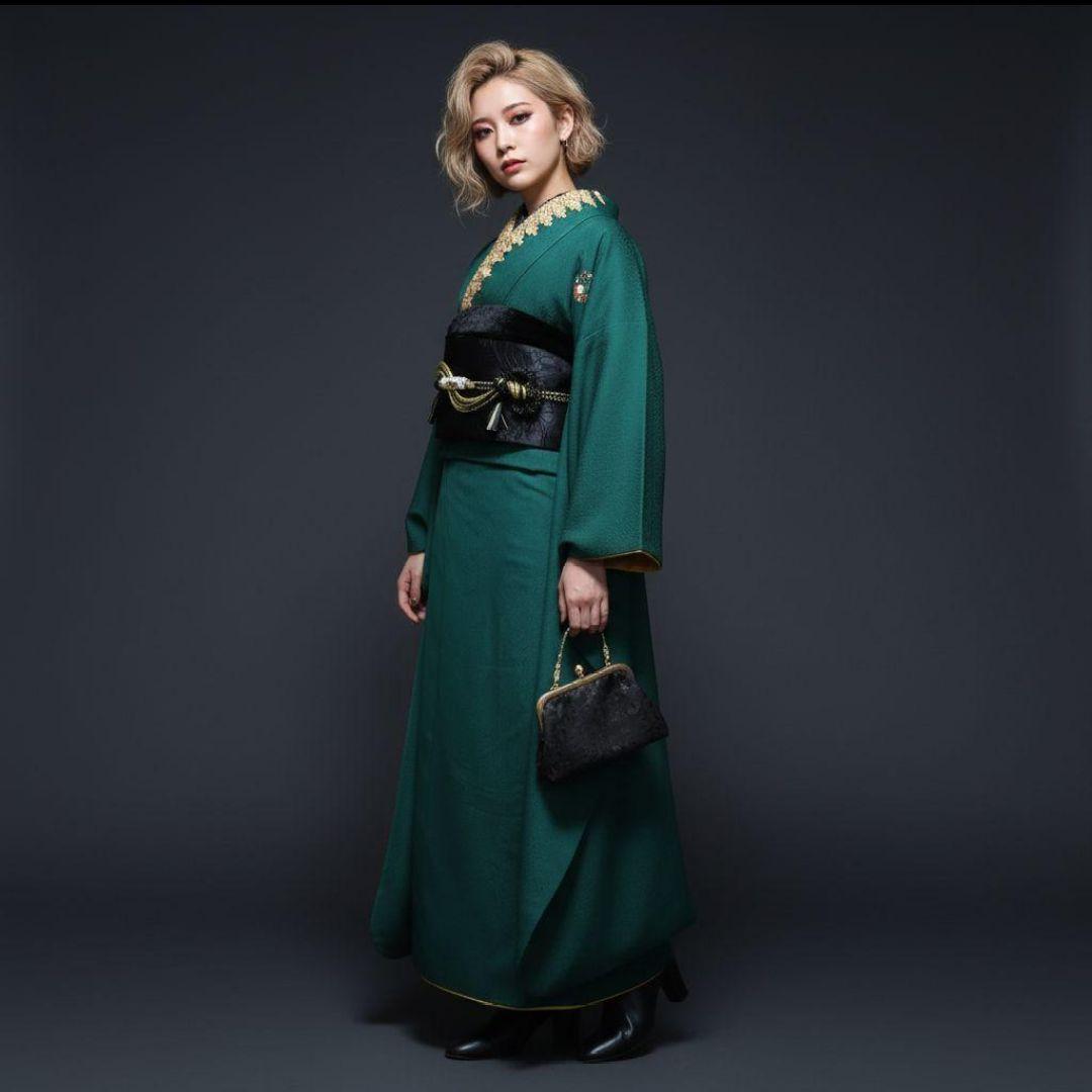 SALE中☆振袖フルセット(7点)・成人式・緑・色無地振袖・三つ紋・モノトーン