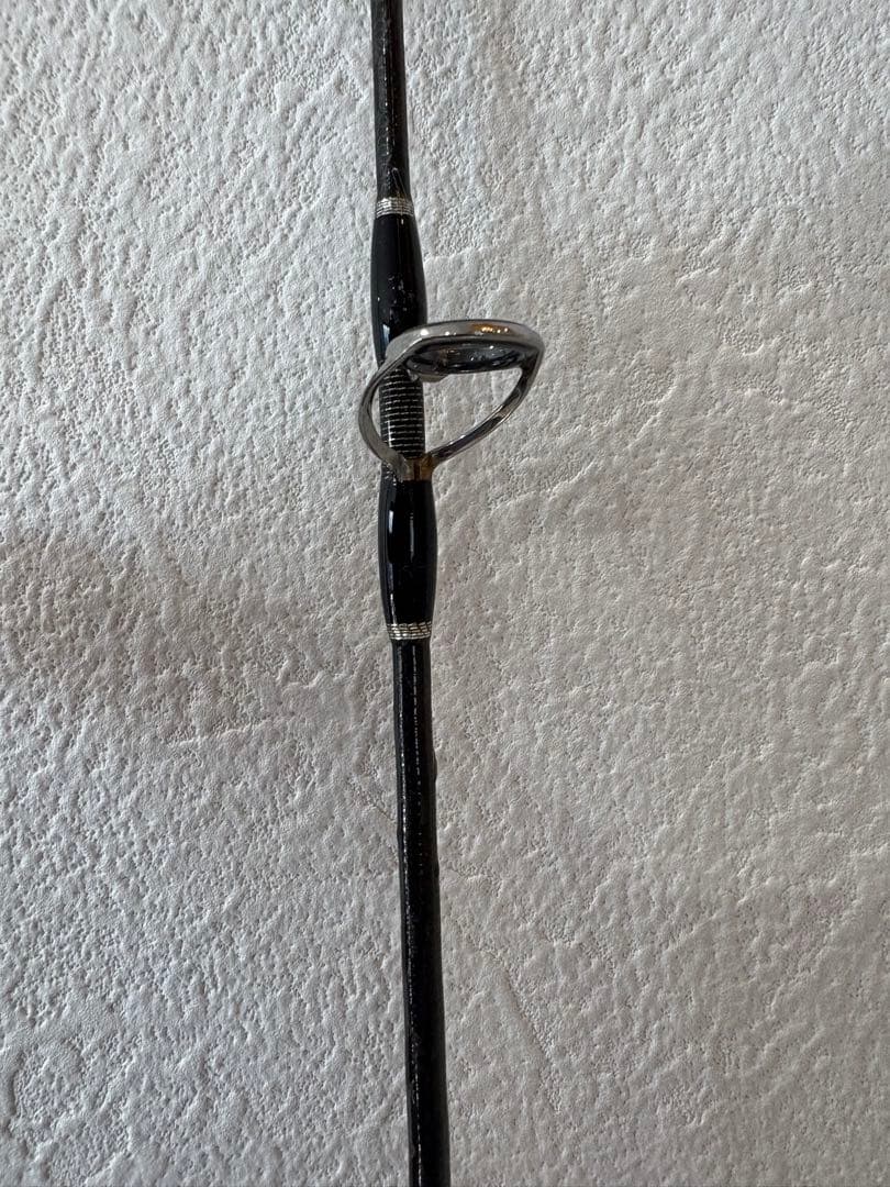 OCEA PLUGGER S77MH ロッド キャリーケース付き